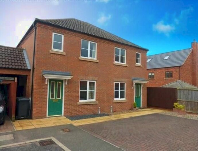 2 Bedroom Semi-Detached House To Rent In Cygnet Road, Dereham NR19