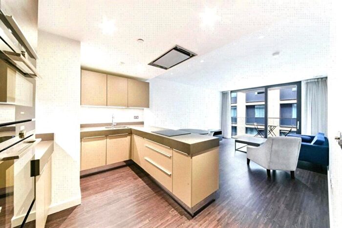 2 Bedroom Apartment To Rent In Catalina House, Goodman's Fields, Aldgate, London, E1