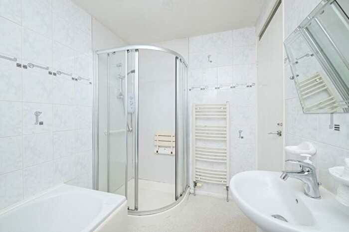3 Bedroom Terraced House For Sale In Dubbieside, Methil, Leven, KY8