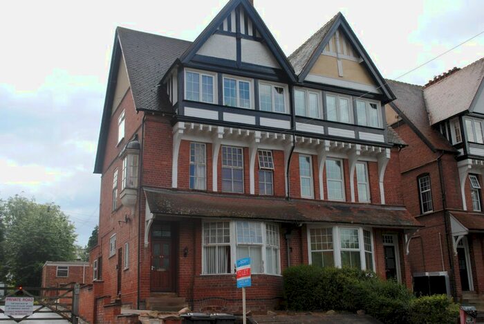 1 Bedroom Flat To Rent In Stoneygate Road, Leicester, LE2