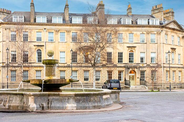 2 Bedroom Apartment To Rent In Great Pulteney Street, Bath, Somerset, BA2
