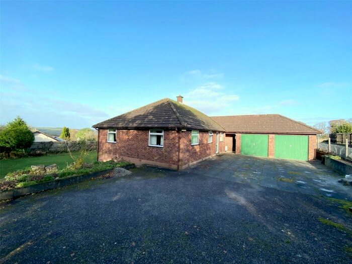 3 Bedroom Detached Bungalow For Sale In Higher Downgate, Callington, Cornwall, PL17
