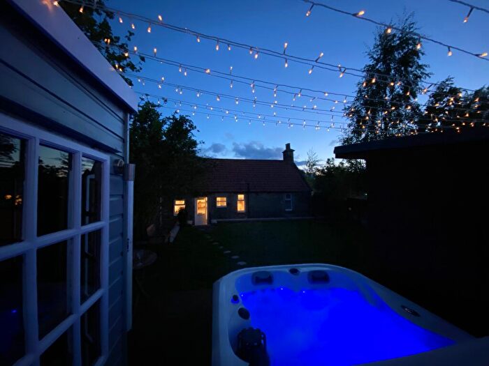 2 Bedroom Cottage For Sale In Corner Cottage, Falkland, Fife, KY15