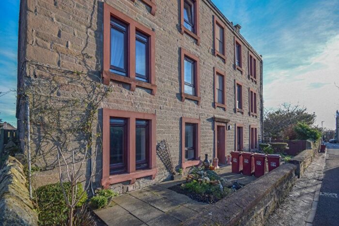 2 Bedroom Flat To Rent In Tait's Lane Sfl, Dundee, DD2