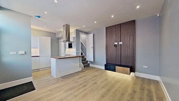 2 Bedroom Terraced House To Rent In Woodville Crescent, Horsforth, Leeds, LS18