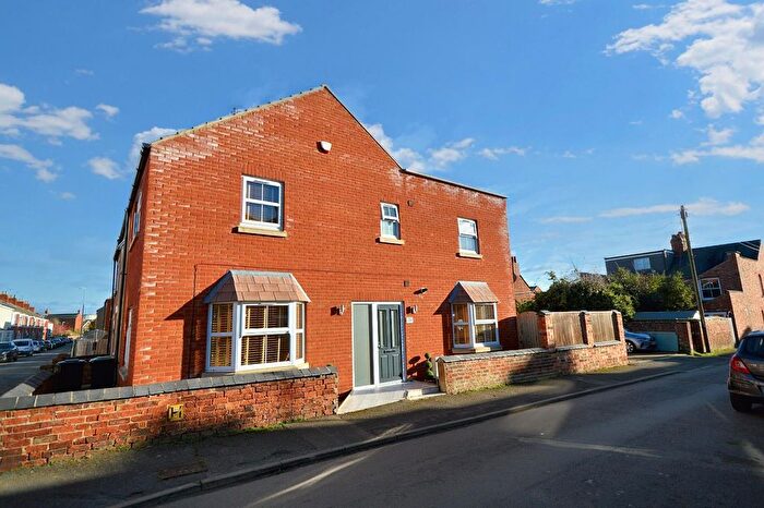 3 Bedroom Semi-Detached House For Sale In North Road, Earls Barton, Northampton, NN6