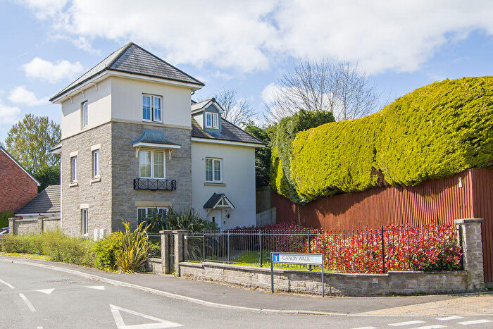 4 Bedroom Detached House For Sale In Canon Walk, Penarth, CF64