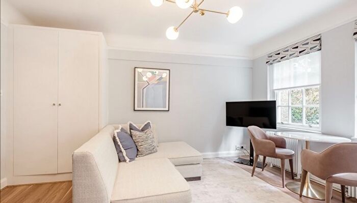 Studio To Rent In Pelham Court, Fulham Road, Chelsea, SW3