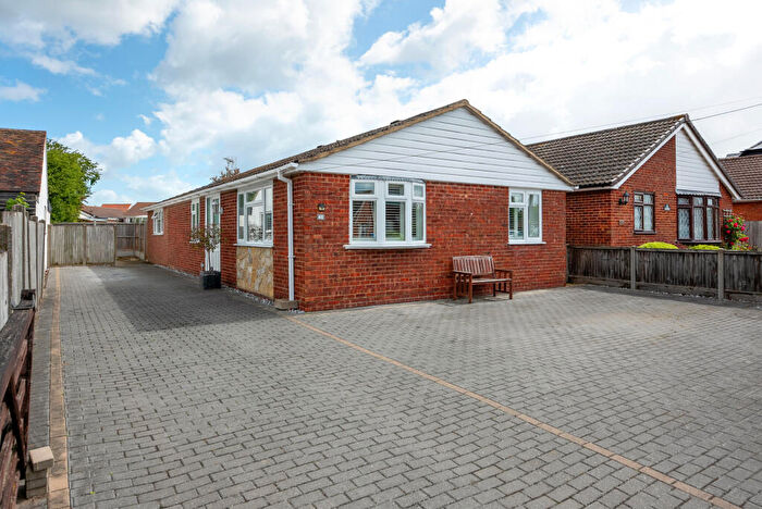 3 Bedroom Detached Bungalow For Sale In Kimberley Grove, Seasalter, Whitstable, CT5