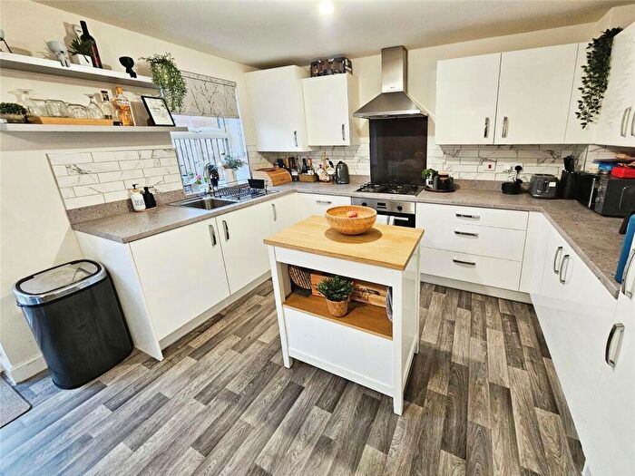 3 Bedroom Terraced House For Sale In Woodland Crescent, Hatfield, Doncaster, South Yorkshire, DN7