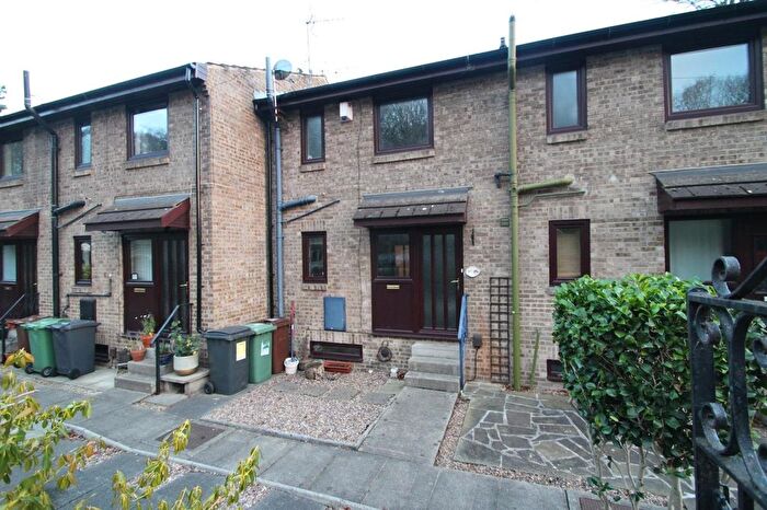 3 Bedroom Terraced House For Sale In Hawksworth Road, Horsforth, Leeds, West Yorkshire, Uk, LS18