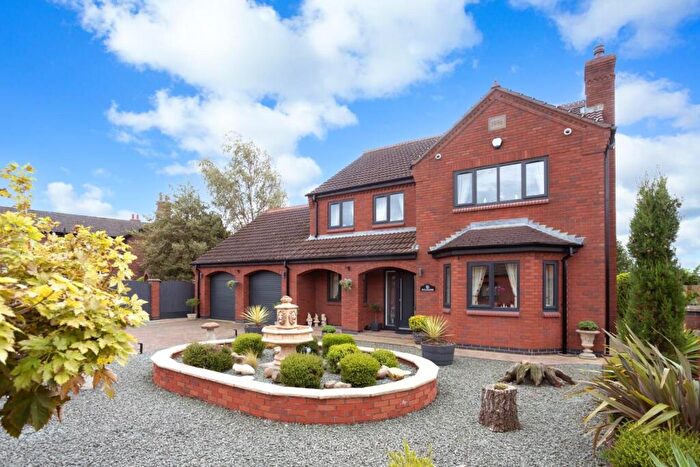 4 Bedroom Detached House For Sale In Main Street, Great Heck, Goole, DN14