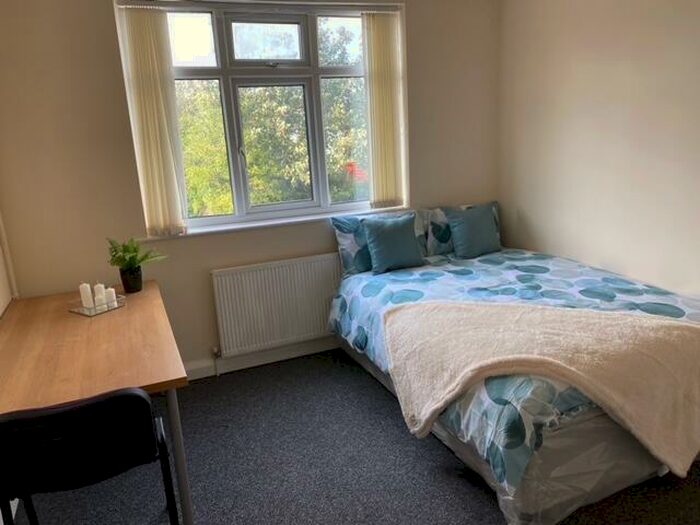 7 Bedroom End Of Terrace House To Rent In Lower Road, Nottingham, NG9