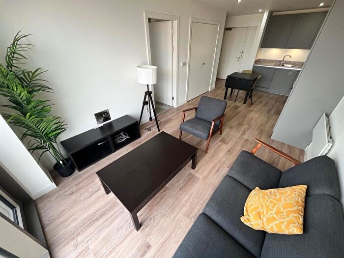 1 Bedroom Apartment To Rent In Oxygen Tower, Store Street, Manchester, M1