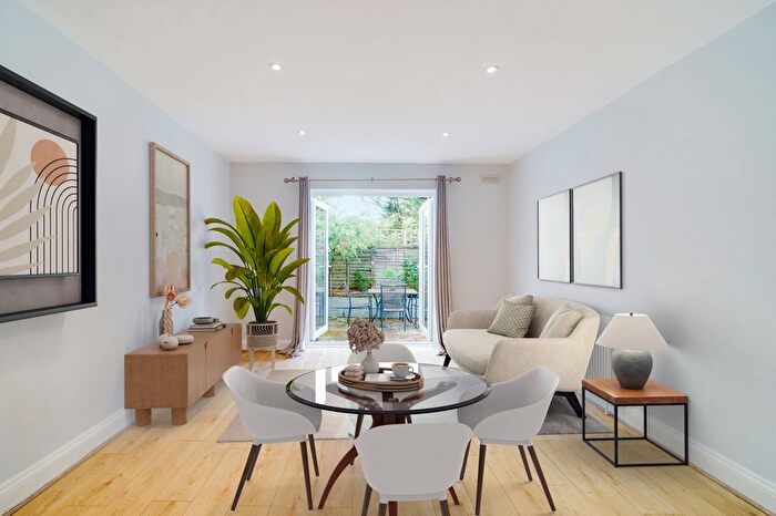 2 Bedroom Terraced House For Sale In Meopham Road, Mitcham, CR4