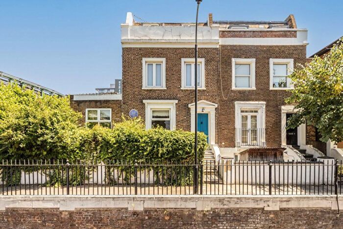 1 Bedroom Flat To Rent In Cambridge Grove, Hammersmith, W6