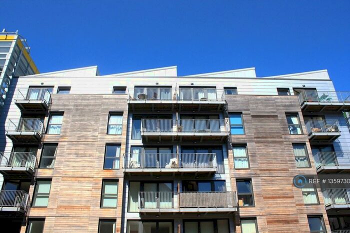 2 Bedroom Flat To Rent In Geoffrey Watling Way, Norwich, NR1