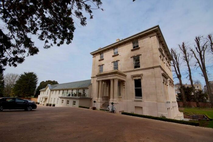 2 Bedroom Flat To Rent In Pittville, GL52