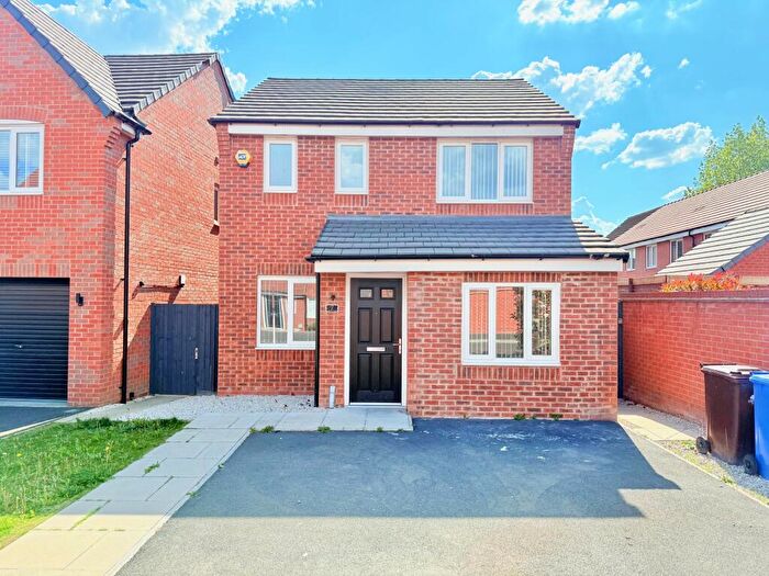 3 Bedroom House To Rent In Malin Close, Burton-On-Trent, DE14