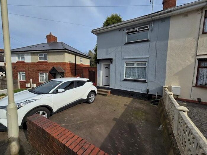 2 Bedroom Semi-Detached House To Rent In Green Park Road, Dudley, DY2