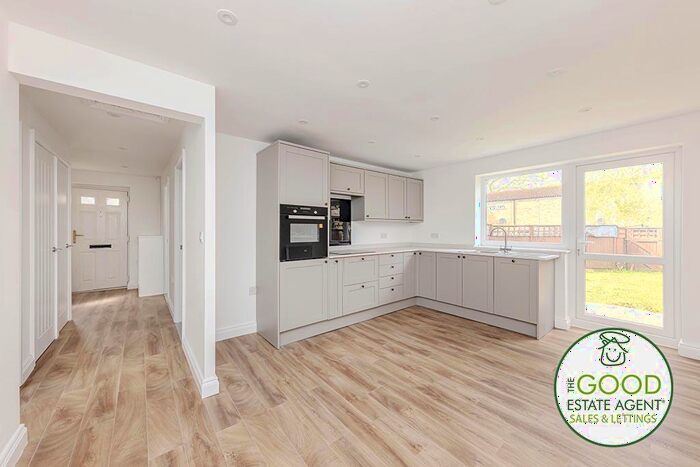 2 Bedroom Bungalow For Sale In Appleton Walk, Wilmslow, SK9