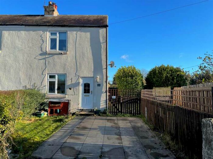 2 Bedroom Semi-Detached House For Sale In Went Farm Cottage, Stubbs Walden, Doncaster, DN6