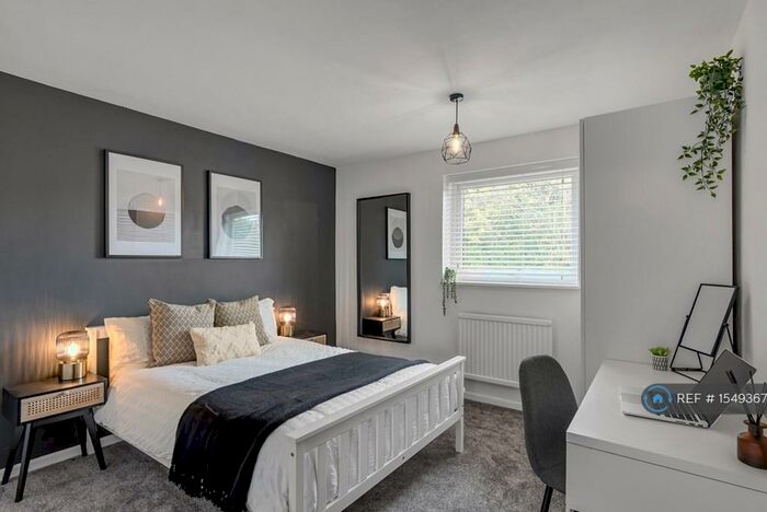 5 Bedroom Semi-Detached House To Rent In Courtenay Close, Norwich, NR5