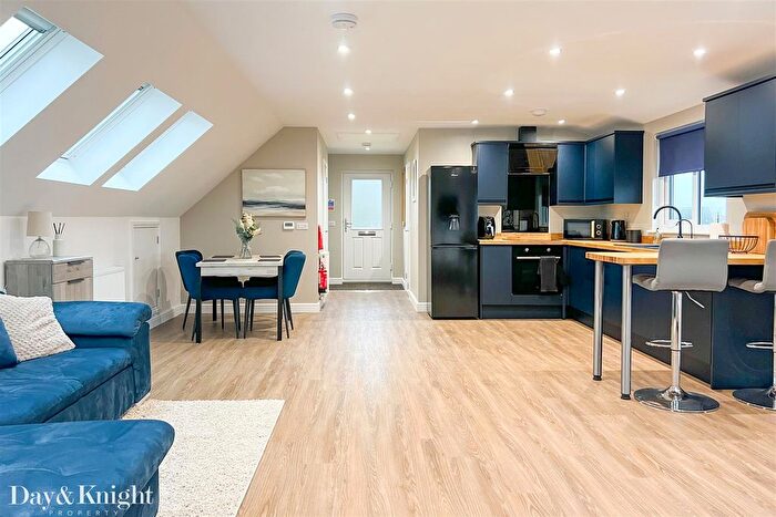 1 Bedroom Flat To Rent In Church Road, Kessingland, Lowestoft, NR33