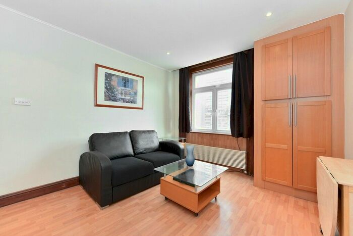 1 Bedroom Flat To Rent In Westbourne Terrace, Bayswater, W2