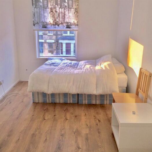 3 Bedroom Flat To Rent In Caledonian Road, London, N7