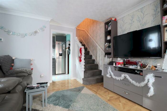 1 Bedroom Property To Rent In Annesley Close, Sawtry, Huntingdon, PE28