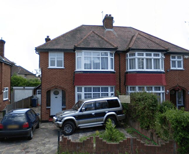 3 Bedroom Semi-Detached House To Rent In Ainsdale Crescent, Pinner, HA5