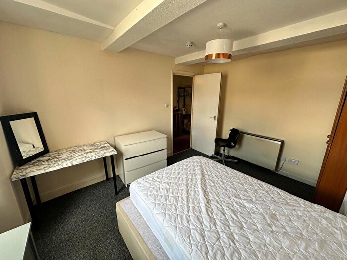 3 Bedroom Flat To Rent In Whiteladies Road, Bristol, BS8