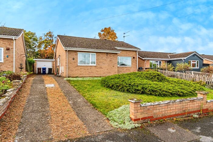 3 Bedroom Detached Bungalow For Sale In Linnet Crescent, Brandon, IP27