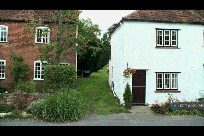 2 Bedroom End Of Terrace House To Rent In Church Street, Bovingdon, Hemel Hempstead, HP3