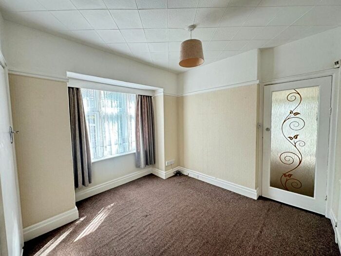 3 Bedroom Semi-Detached House For Sale In Wordsworth Road, Old Trafford, M16
