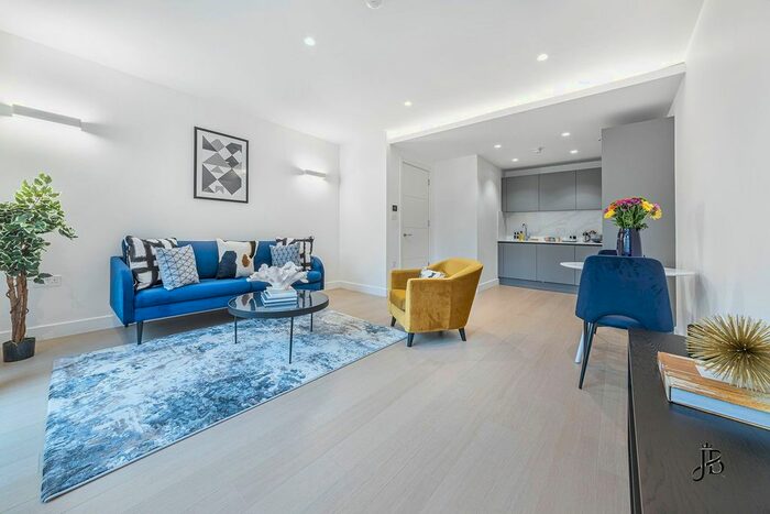 2 Bedroom Flat To Rent In New Horizons Court, Brentford, TW8