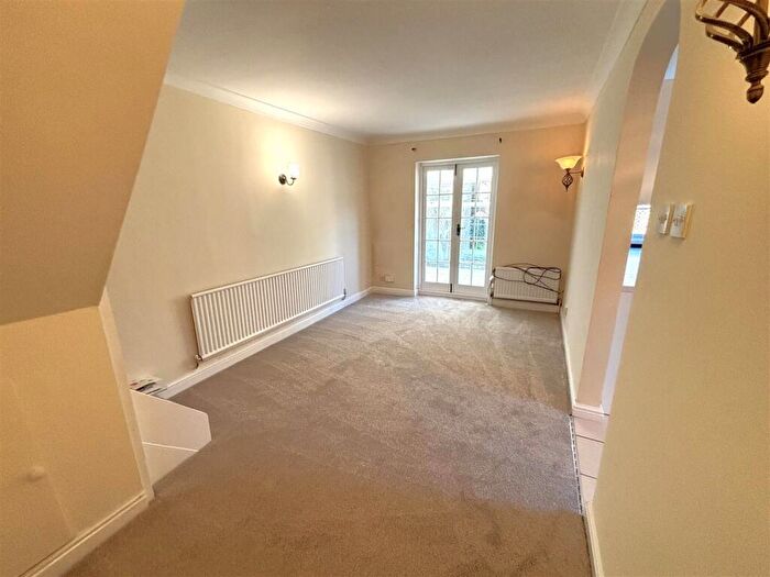 2 Bedroom Semi-Detached House To Rent In South Street, Keelby, Grimsby, DN41