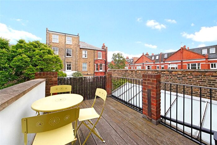 1 Bedroom Flat For Sale In Perrymead Street, London, SW6