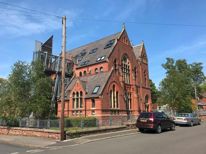 2 Bedroom Flat To Rent In Grey Street, Prestwich, Manchester, M25