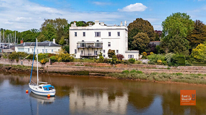 5 Bedroom Flat For Sale In Topsham, EX3