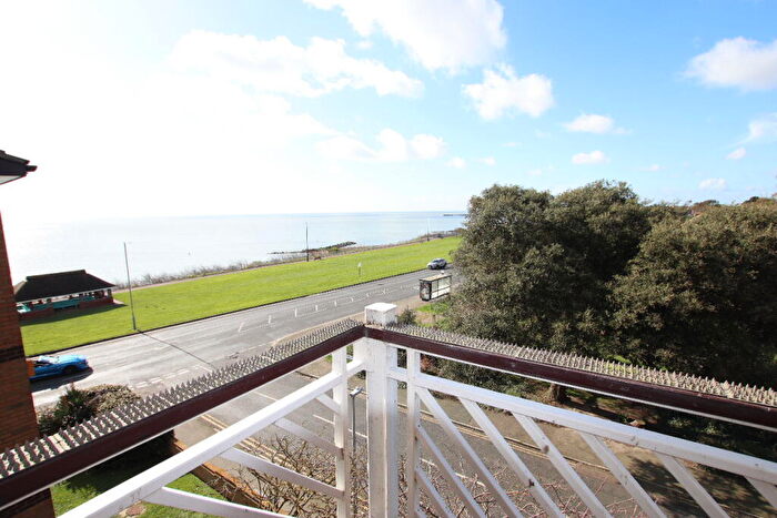 2 Bedroom Flat For Sale In Knightsbridge Court, Connaught Gardens East, CO15