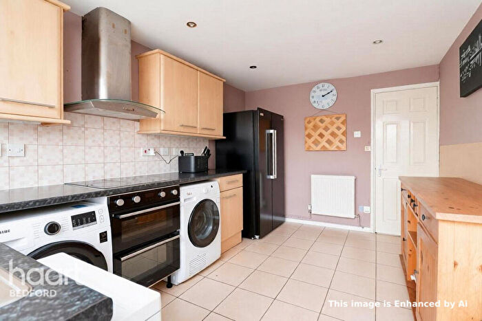 2 Bedroom Semi-Detached House For Sale In The Close, Bedford, MK44