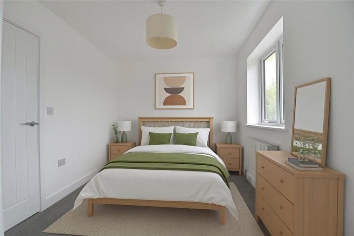 2 Bedroom End Of Terrace House For Sale In Suez Road, Cambridge, Cambridgeshire, CB1