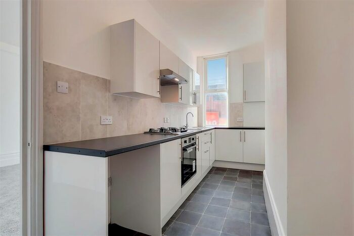 1 Bedroom Flat To Rent In Dalton Street, London, SE27