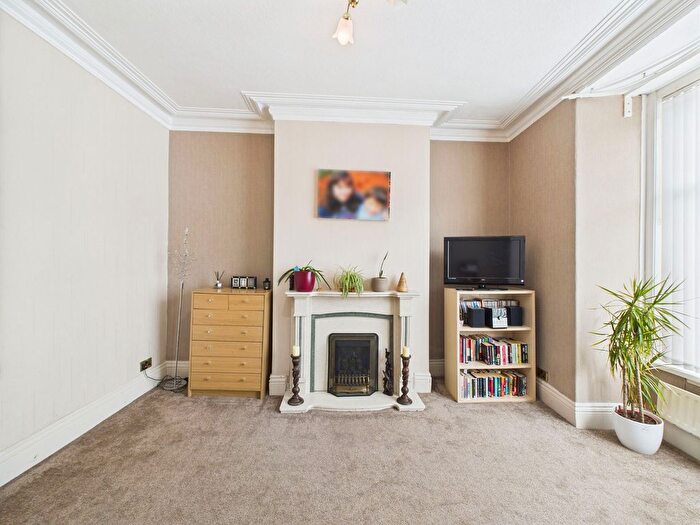 3 Bedroom End Of Terrace House For Sale In Glade Street, Heaton, Bolton, BL1