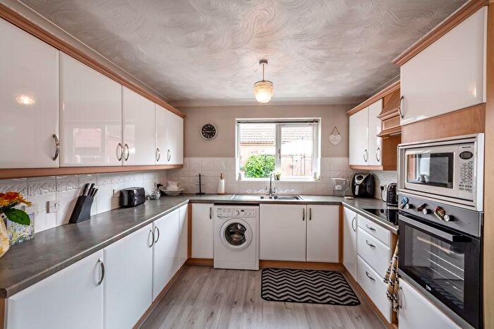 2 Bedroom Detached Bungalow For Sale In Wavell Crescent, Mattersey Thorpe, DN10