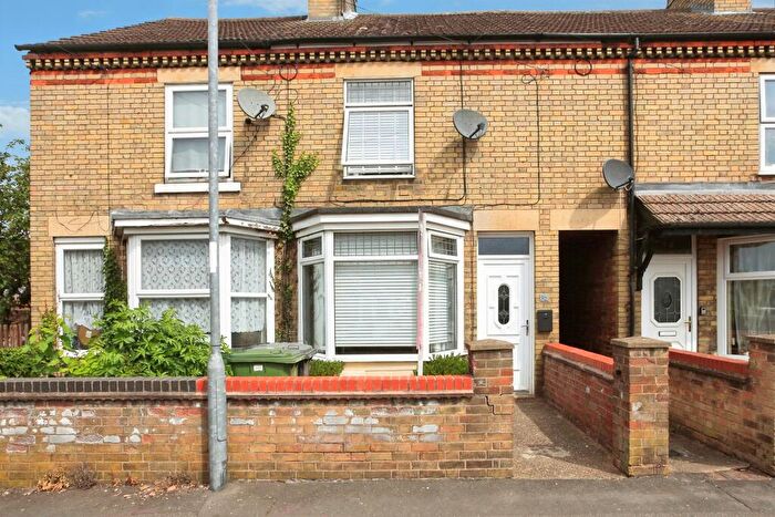 2 Bedroom Terraced House For Sale In Chapel Street, Stanground, Peterborough, PE2