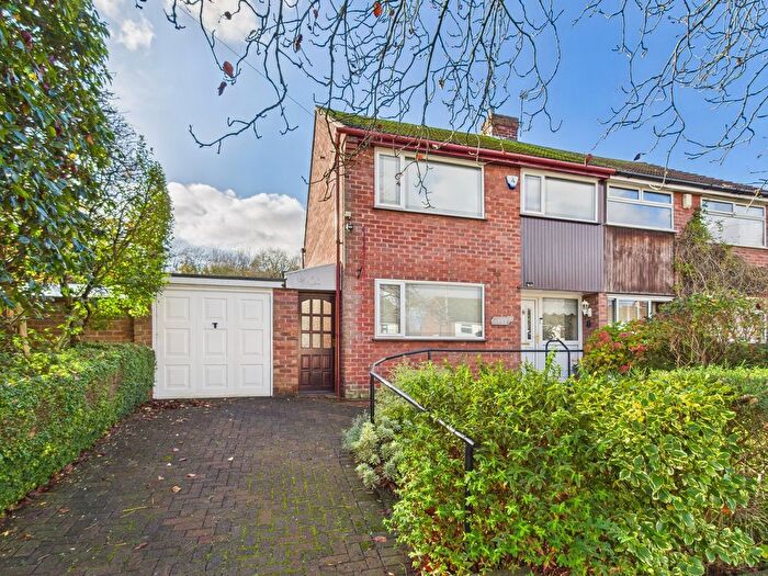 3 Bedroom Semi Detached House For Sale In Wallgate Road, Gateacre, Liverpool., L25