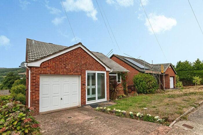 3 Bedroom Detached House For Sale In Woodleigh Close, Exeter, EX4